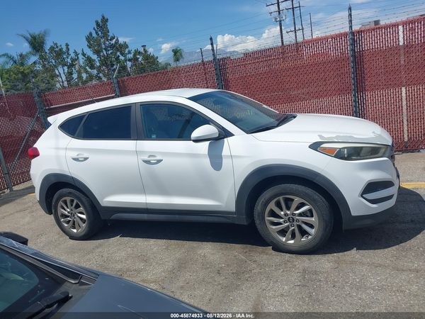 2018 HYUNDAI TUCSON SE