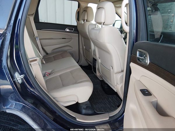 2017 JEEP GRAND CHEROKEE LAREDO — I8