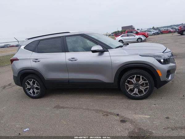 2022 KIA SELTOS EX