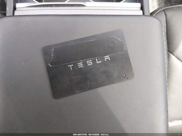 2026 TESLA MODEL Y PREMIUM/REAR-WHEEL DRIVE