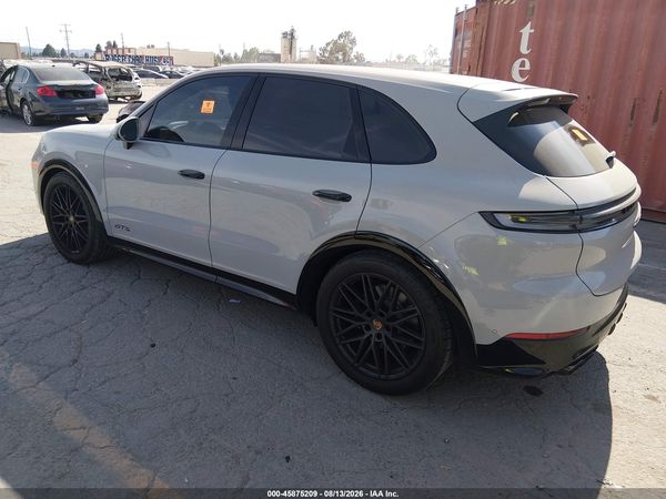 2025 PORSCHE CAYENNE GTS