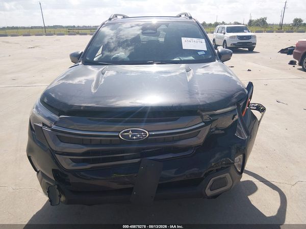 2025 SUBARU FORESTER LIMITED