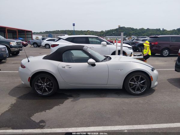 2017 MAZDA MX-5 MIATA GRAND TOURING