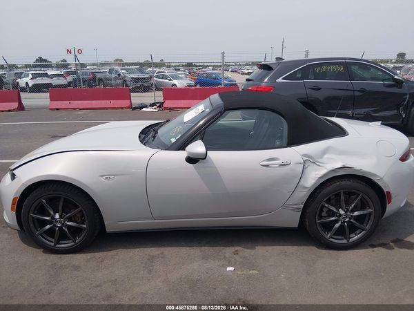 2017 MAZDA MX-5 MIATA