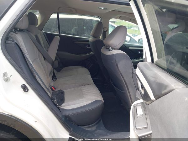 2022 SUBARU OUTBACK PREMIUM — I8