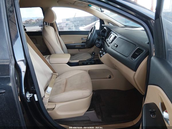2016 KIA SEDONA LX