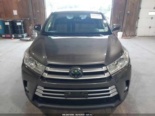 2018 TOYOTA HIGHLANDER LE PLUS