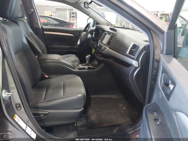 2018 TOYOTA HIGHLANDER LE PLUS
