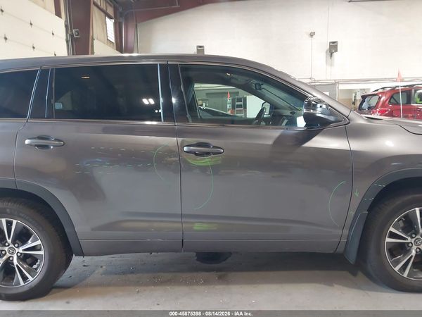 2018 TOYOTA HIGHLANDER LE PLUS