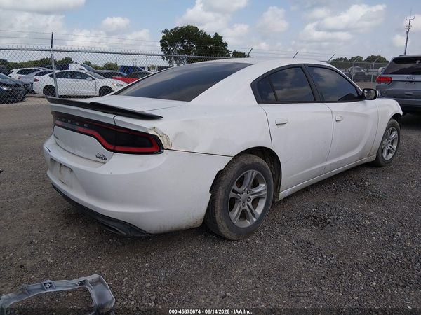 2015 DODGE CHARGER SE
