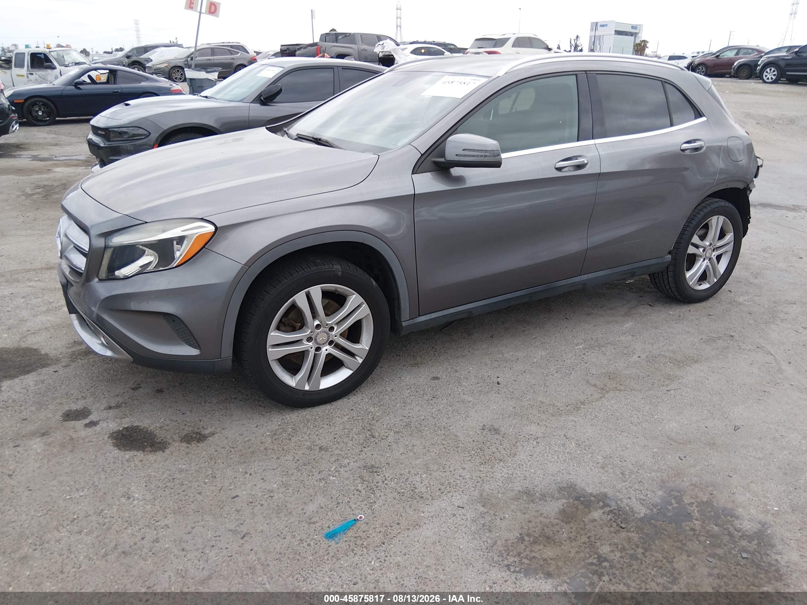 2015 MERCEDES-BENZ GLA 250 GLA250