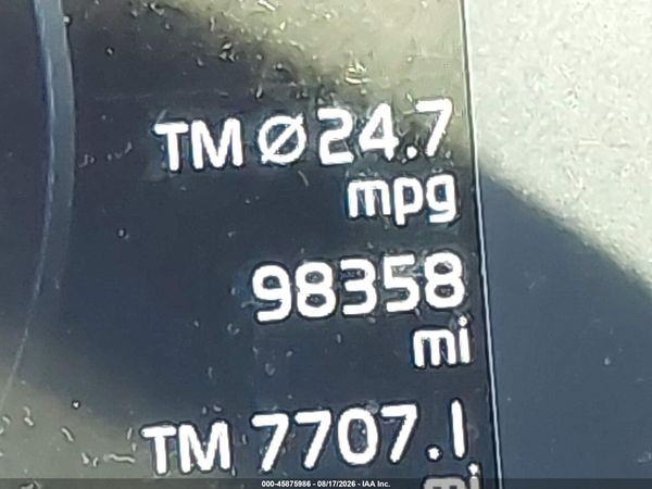 2018 VOLVO XC60 T5 MOMENTUM