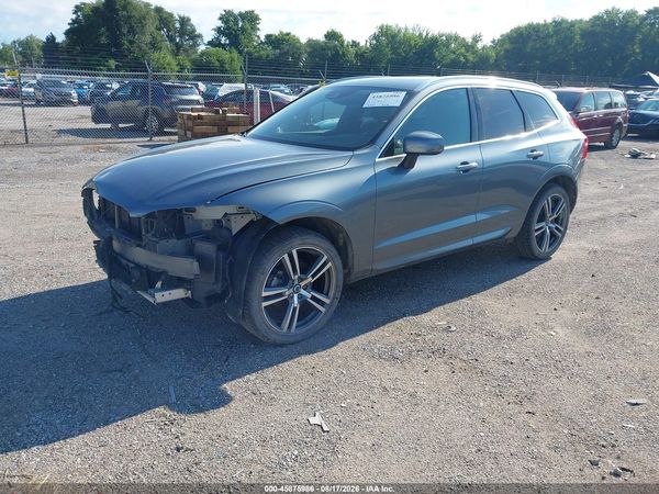 2018 VOLVO XC60 T5 MOMENTUM