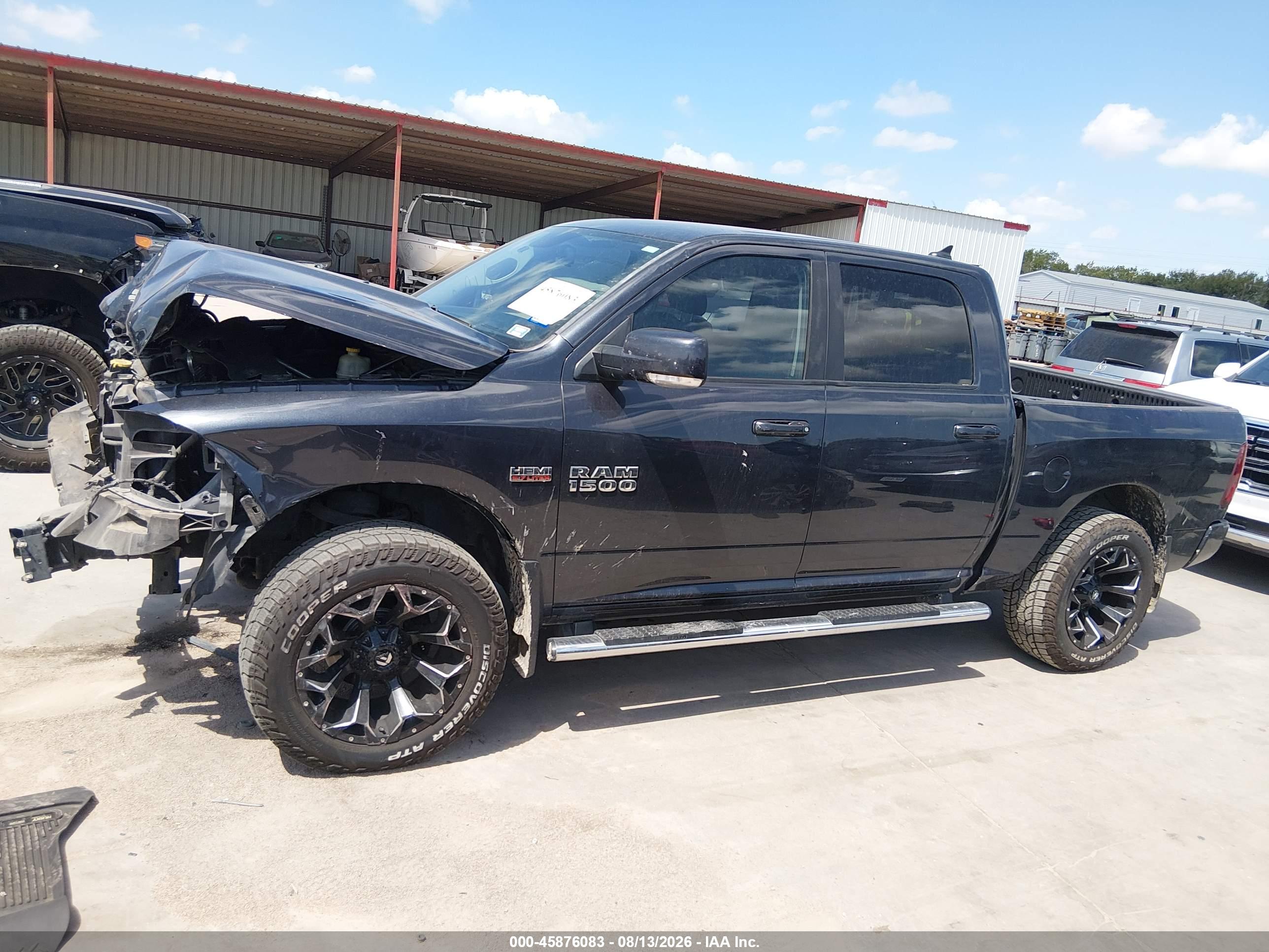 2016 RAM 1500 SPORT