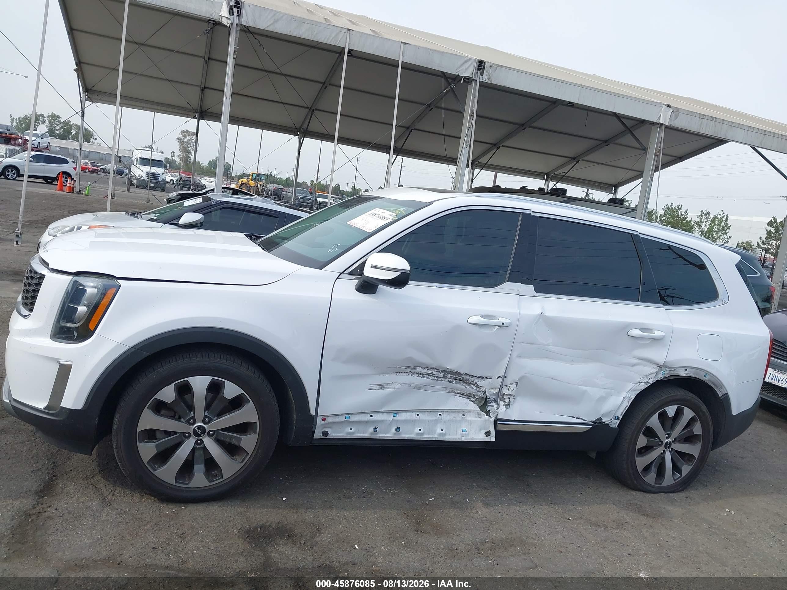 2022 KIA TELLURIDE EX