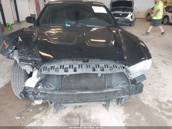 2014 DODGE CHARGER SE