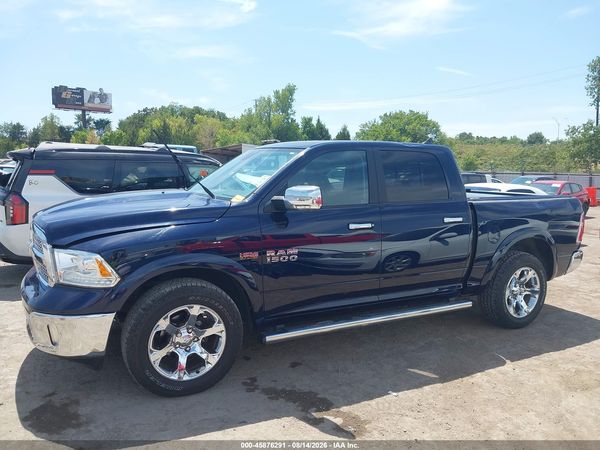 2017 RAM 1500 LARAMIE  4X4 5'7 BOX