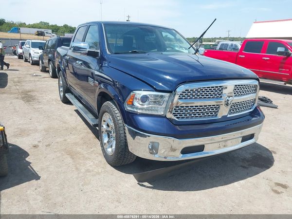 2017 RAM 1500 LARAMIE  4X4 5'7 BOX
