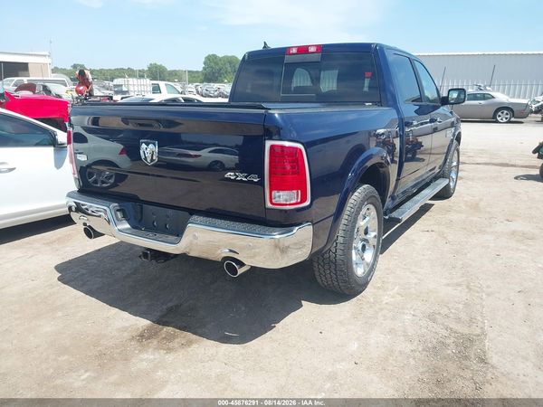 2017 RAM 1500 LARAMIE  4X4 5'7 BOX