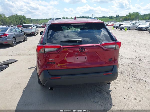 2025 TOYOTA RAV4 XLE