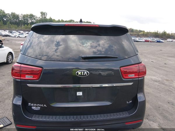 2019 KIA SEDONA LX