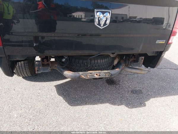 2016 RAM 1500 ST