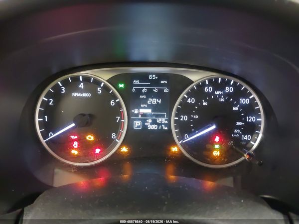 2020 NISSAN KICKS S XTRONIC CVT — I7