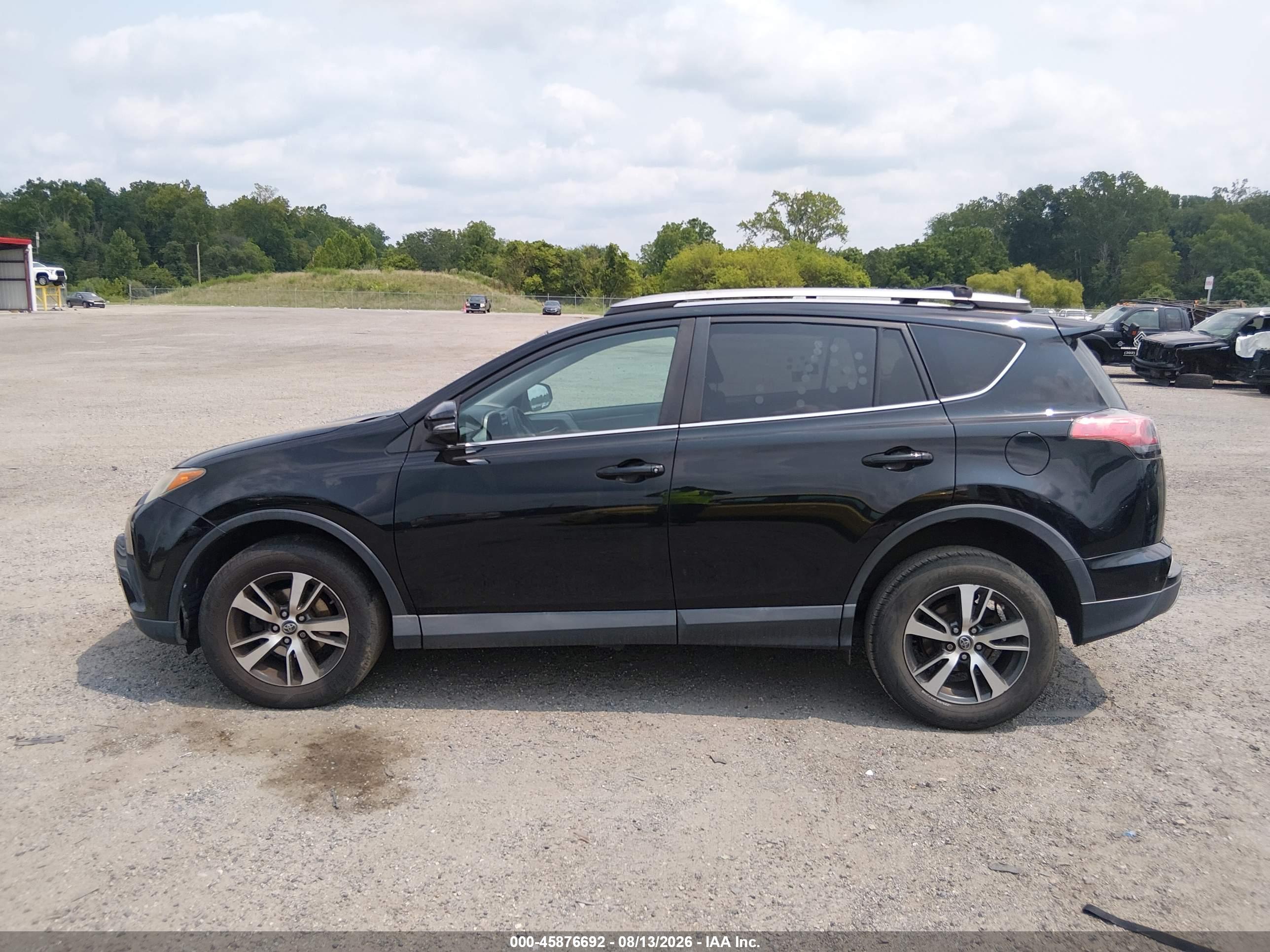 2018 TOYOTA RAV4 XLE