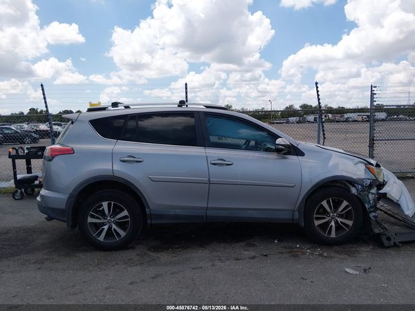 2017 TOYOTA RAV4 XLE — I116