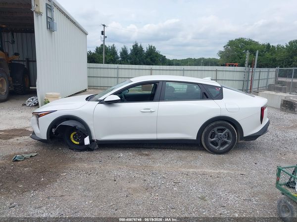 2025 KIA K4 LXS