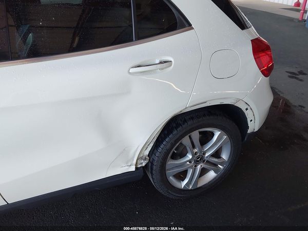 2017 MERCEDES-BENZ GLA 250 GLA250