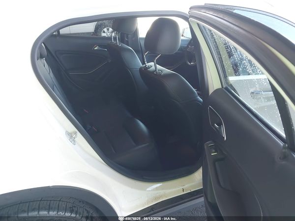 2017 MERCEDES-BENZ GLA 250 GLA250
