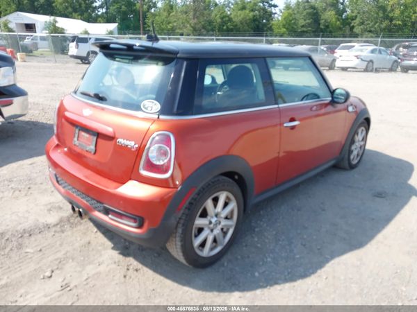 2012 MINI COOPER S