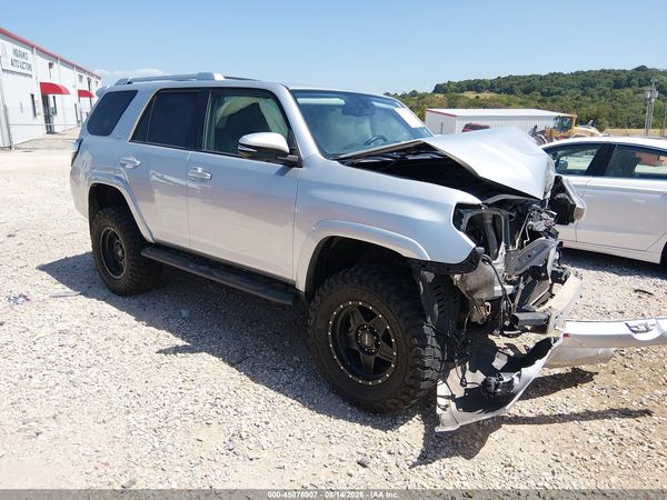 2016 TOYOTA 4RUNNER SR5 PREMIUM