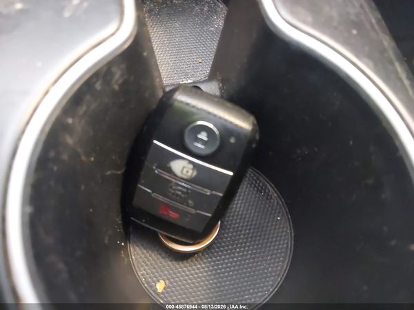 2017 KIA SORENTO 2.4L LX