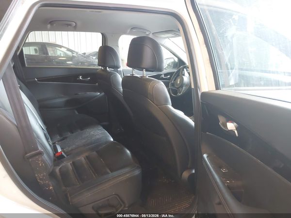 2017 KIA SORENTO 2.4L LX