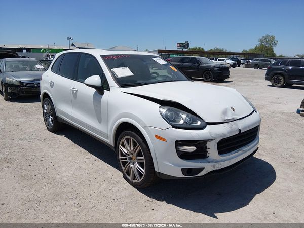 2017 PORSCHE CAYENNE PLATINUM EDITION