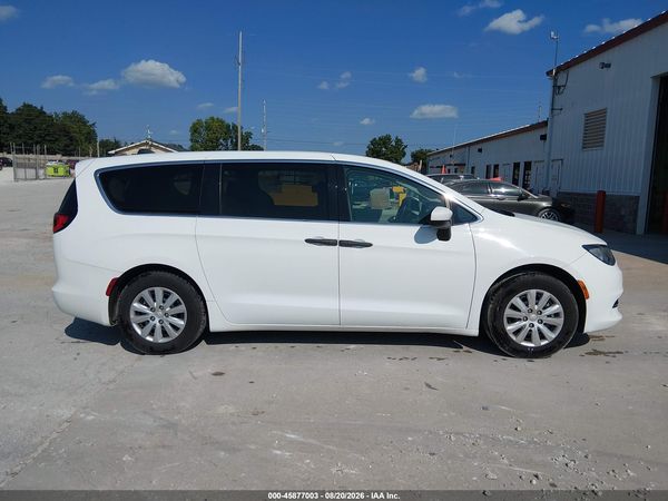 2021 CHRYSLER VOYAGER L — I116