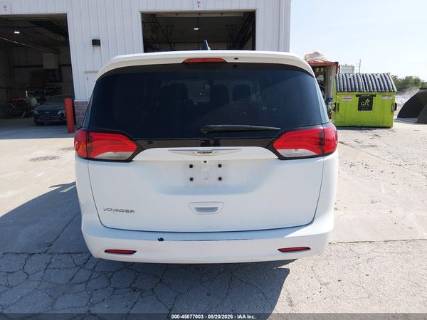 2021 CHRYSLER VOYAGER L — I119