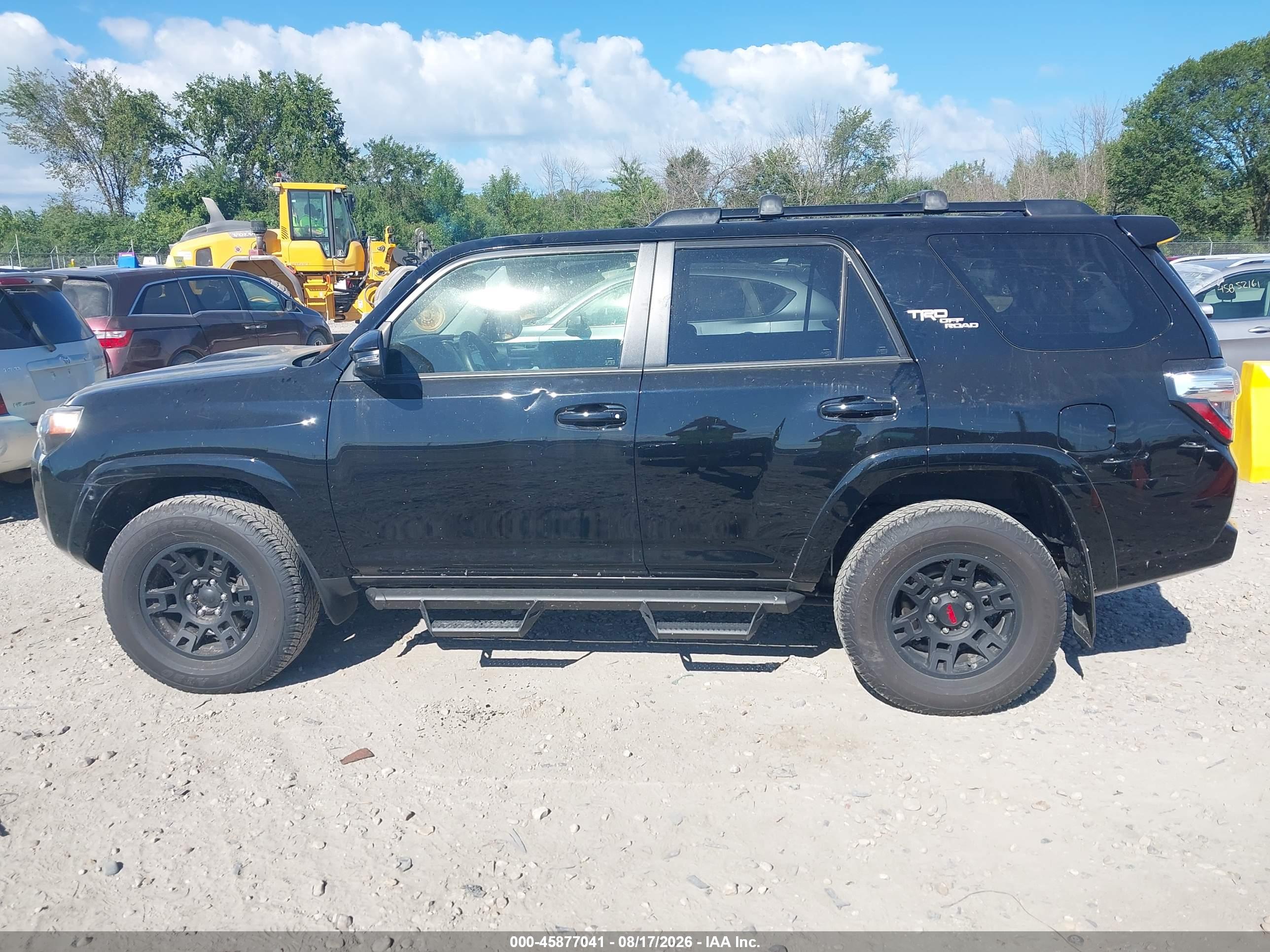 2024 TOYOTA 4RUNNER TRD OFF ROAD PREMIUM