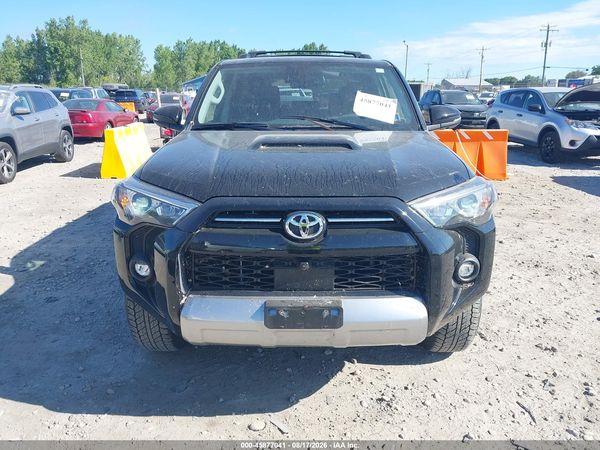 2024 TOYOTA 4RUNNER TRD OFF ROAD PREMIUM