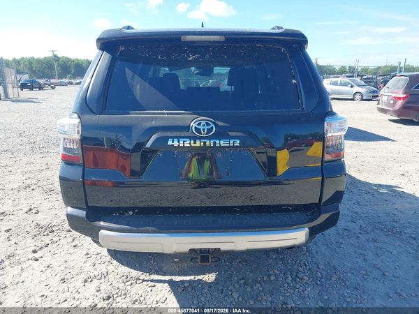2024 TOYOTA 4RUNNER TRD OFF ROAD PREMIUM