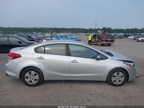 2017 KIA FORTE LX