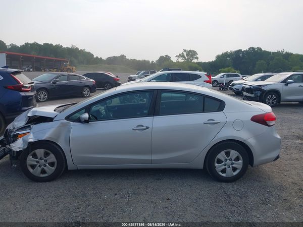 2017 KIA FORTE