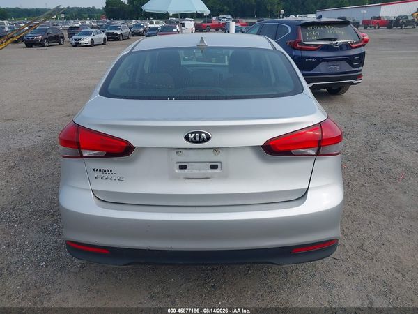 2017 KIA FORTE LX