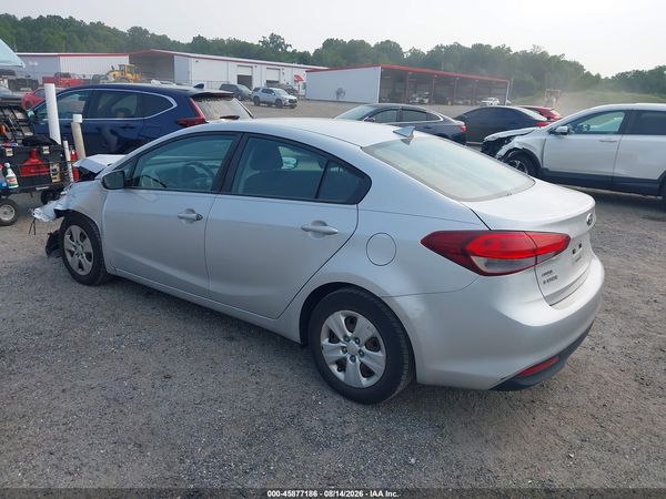 2017 KIA FORTE LX