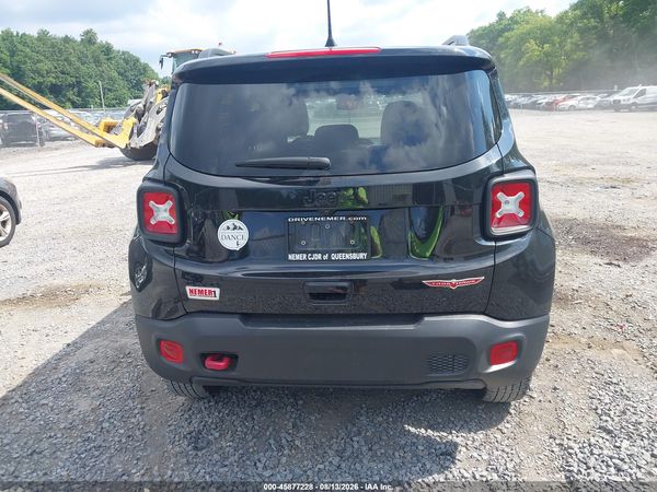 2023 JEEP RENEGADE TRAILHAWK 4X4