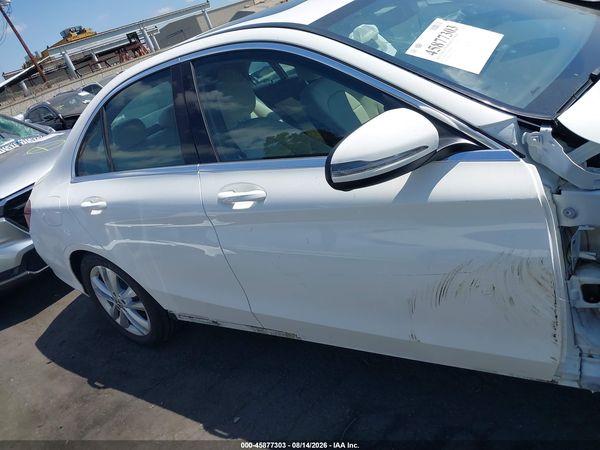 2019 MERCEDES-BENZ C 300 C300