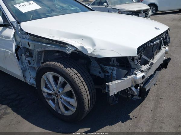2019 MERCEDES-BENZ C 300 C300
