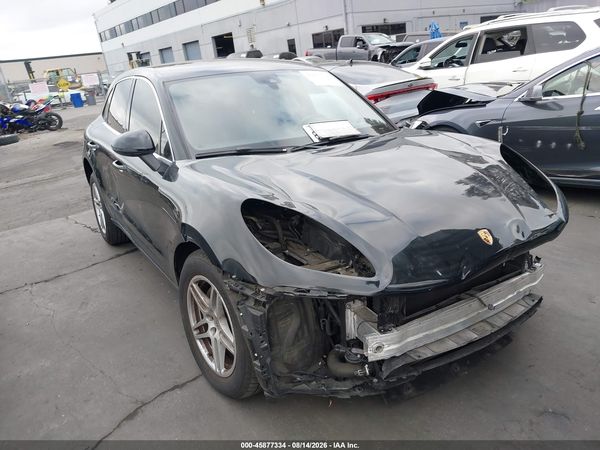2018 PORSCHE MACAN